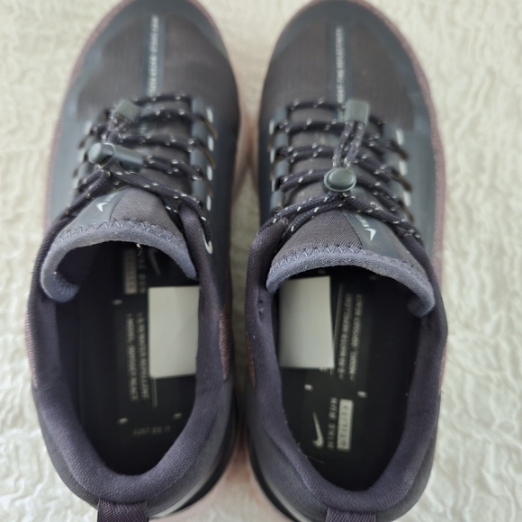 Nike Shield React Water Repellent Running Shoes‎ Night Reflectivity - Picture 7 of 12